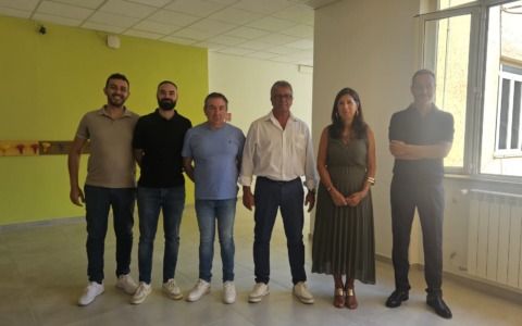 L’Amministrazione Querqui inaugura l’anno scolastico con una scuola rigenerata