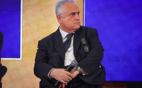 Pressioni su Lotito per vendere la Lazio, perquisizioni in corso