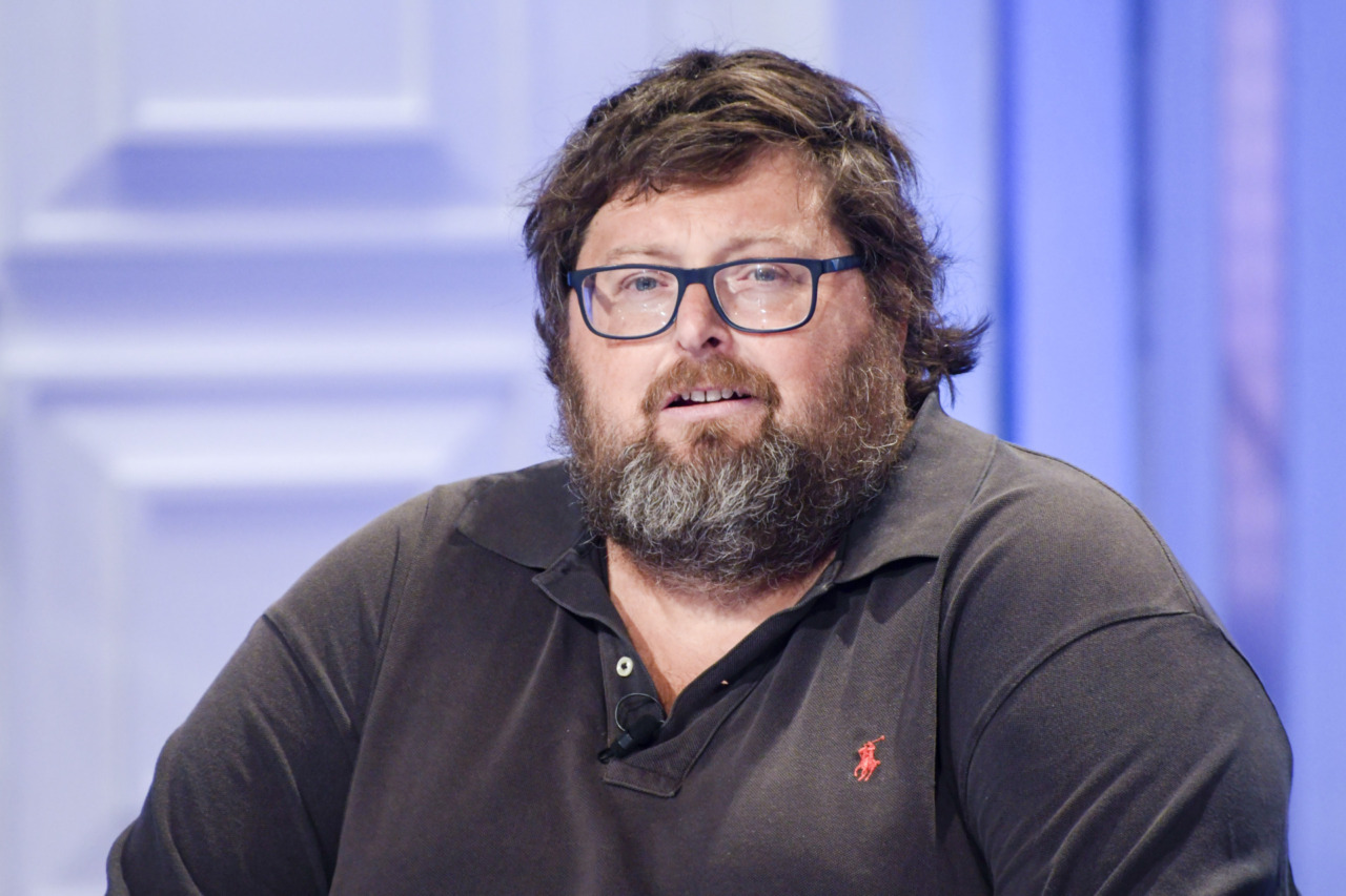 Cittadini truffati da “Scommessa collettiva”, Mario Adinolfi finisce in carcere