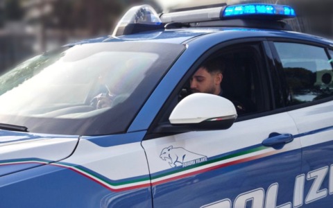 Cinque arresti nella Capitale tra fughe, scippi e furti nei negozi