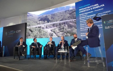 Abruzzo: a Pescara il summit sull’economia regionale fra investimenti e prospettive di sviluppo