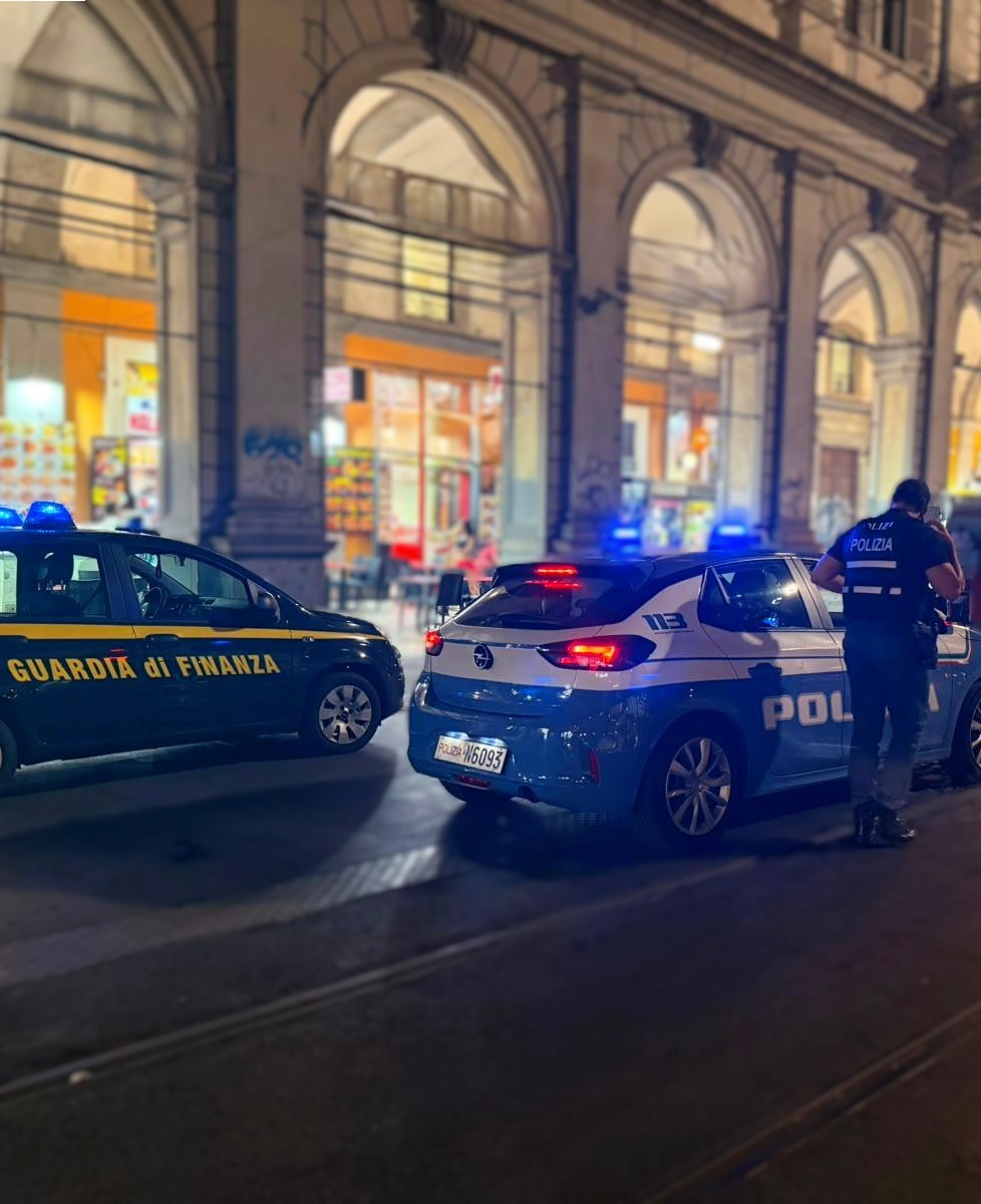Controlli a Termini, 5 arresti