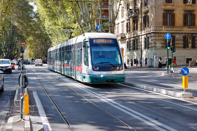 Tram 8, da lunedì 21 riprende il servizio lungo l’intero percorso