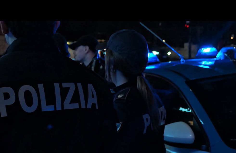 Bomba contro una concessionaria a Centocelle, è il quinto attentato in una settimana