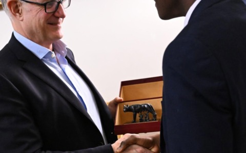 Il sindaco Gualtieri ha ricevuto lo studente che salvo’ la sua insegnante