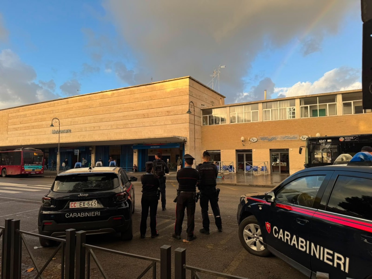 Droga in una cassaforte ad Ostia, arrestata una donna