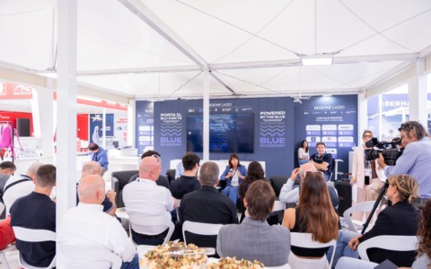 La Regione Lazio al Salone nautico di Genova, Angelilli: “Blue Economy, 4 milioni per i comuni costieri”
