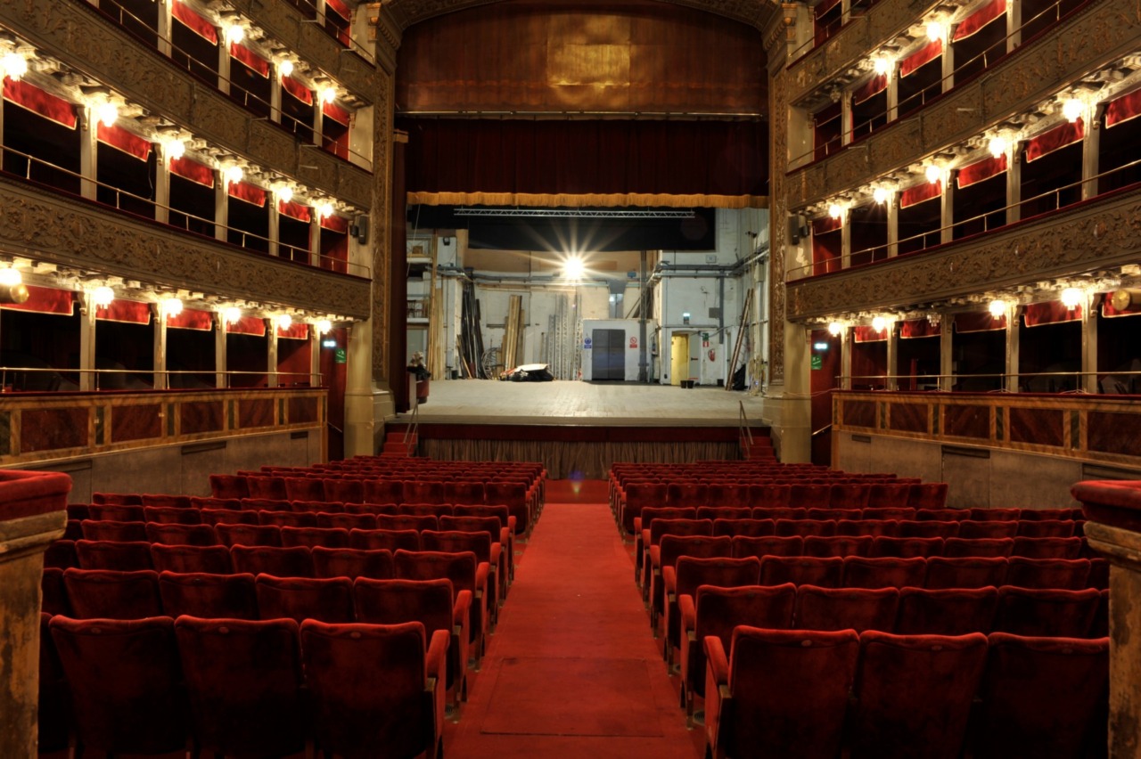 Riapre il Teatro Valle a Roma: completato il restauro da 11 milioni di euro / LE INTERVISTE