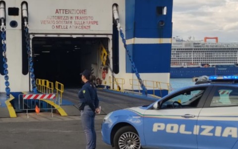 Blitz della Polizia di Frontiera al porto: quattro arresti tra latitanti e narcotraffico