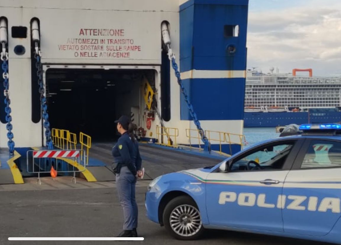 Blitz della Polizia di Frontiera al porto: quattro arresti tra latitanti e narcotraffico