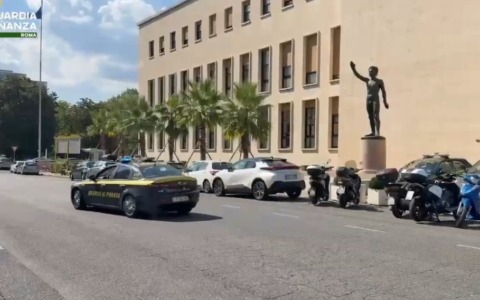 Controlli nei quartieri di Testaccio e Ostiense, scovati due Hotel abusivi in centro