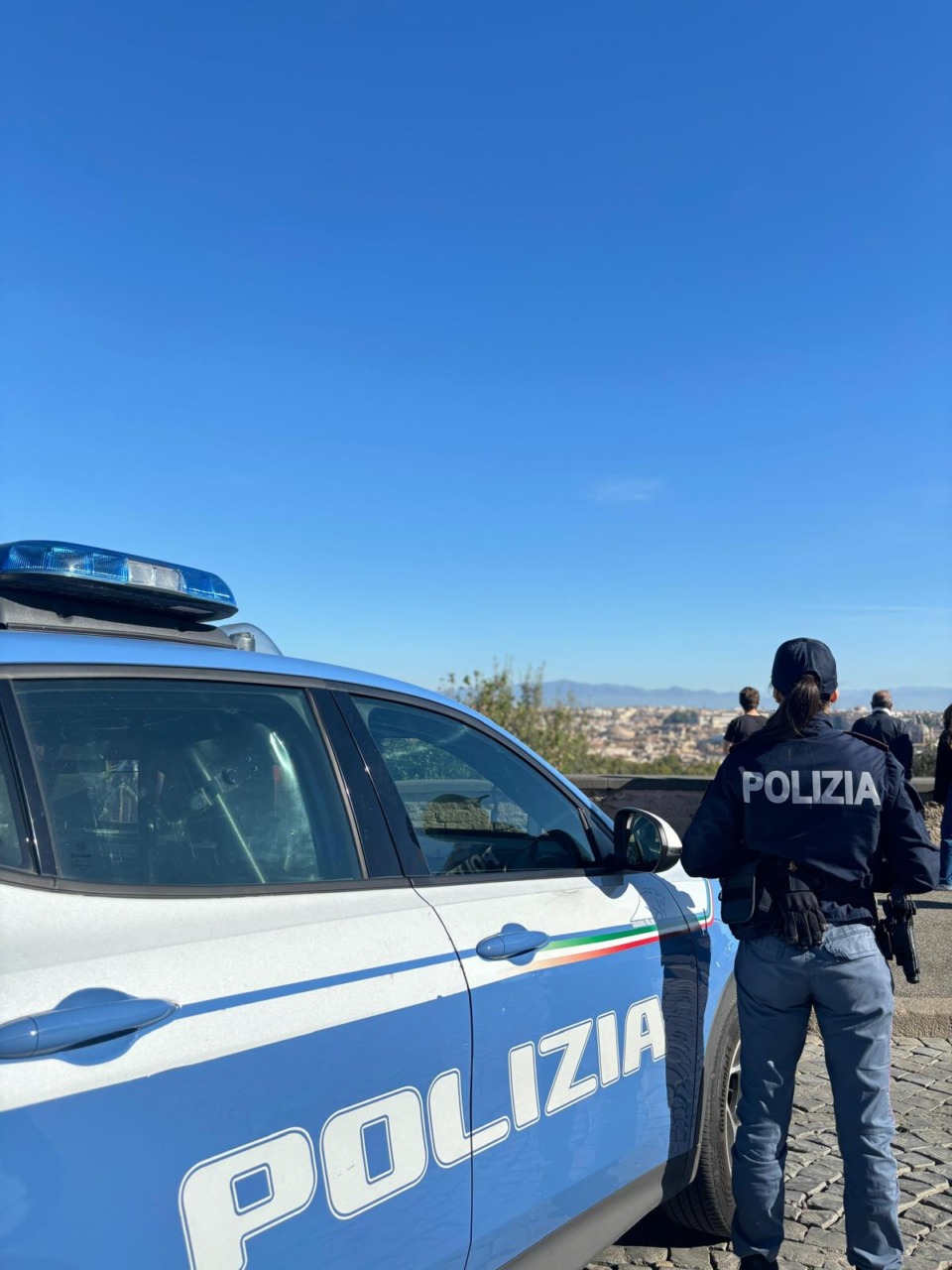 Banconote false, arrestato ventenne
