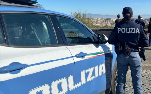 Banconote false, arrestato ventenne